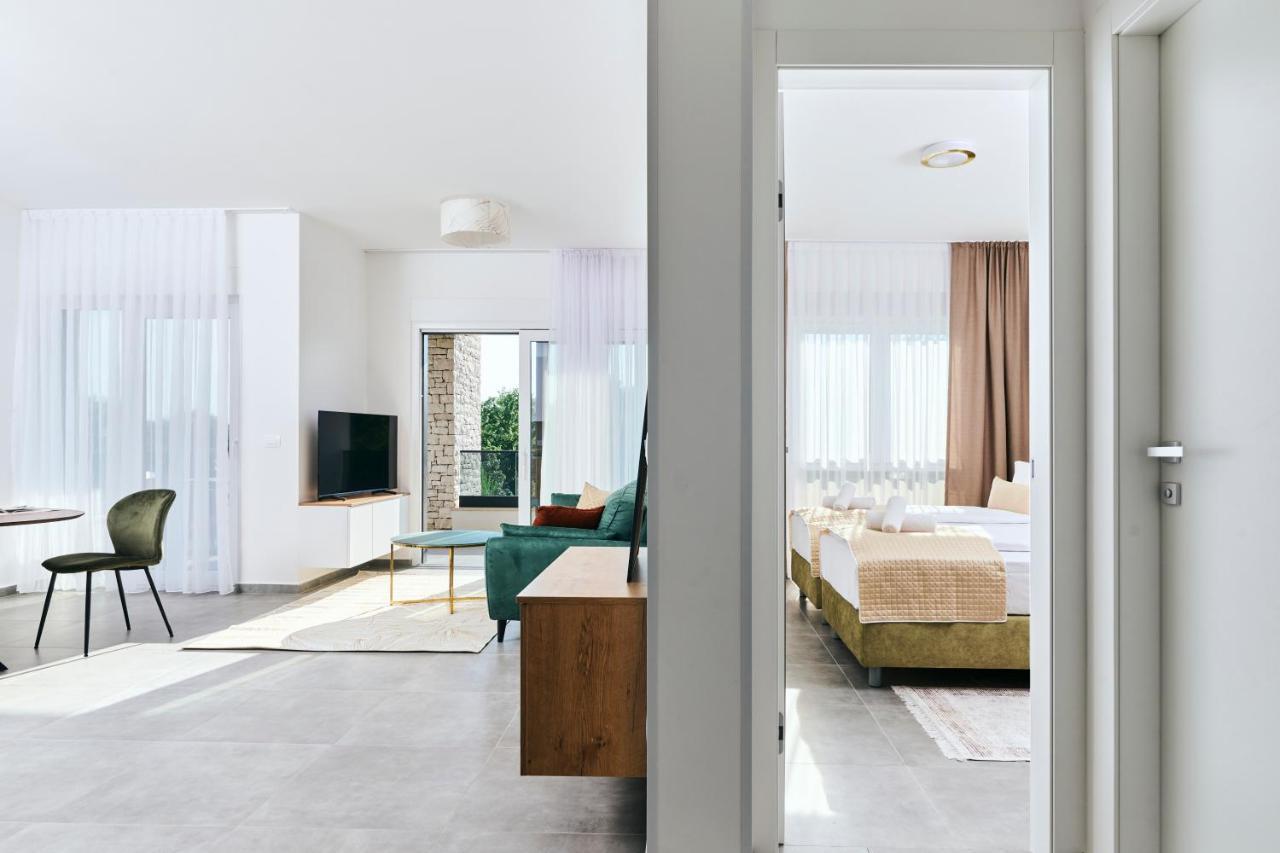 Apartments San Maris Умаг Экстерьер фото