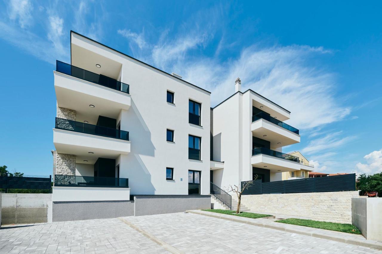 Apartments San Maris Умаг Экстерьер фото